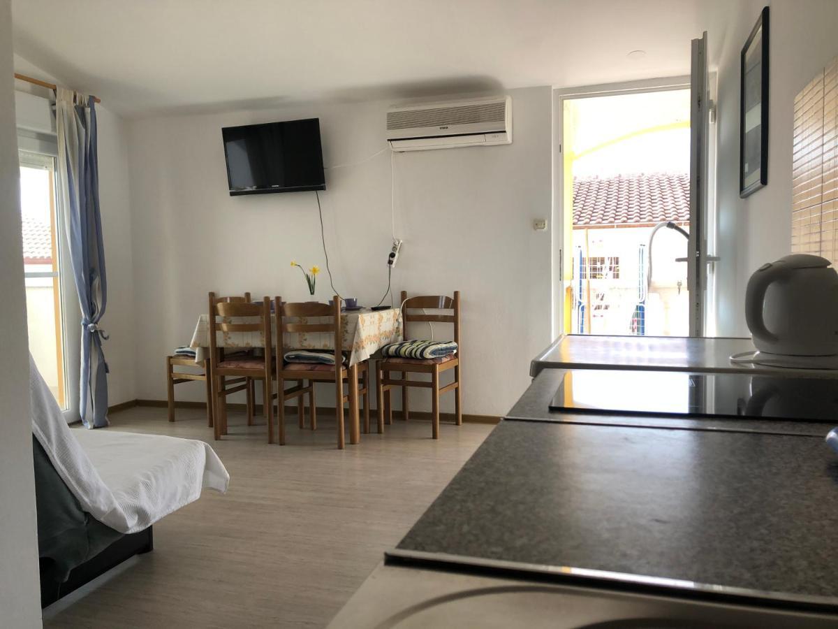 Apartments Marija Вир Экстерьер фото